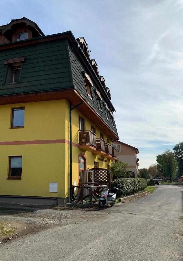 2-Izbovy Apartman Mlynica S Balkonom Eksteriør billede